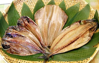 Có một kiểu uống trà độc đáo, đó là uống trà với cá khô